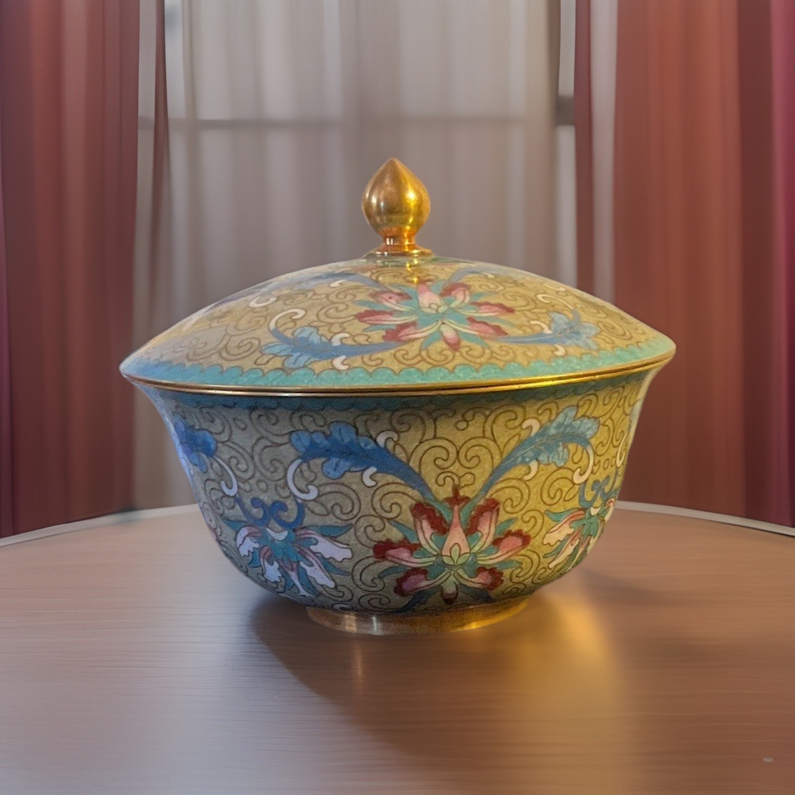 Vintage Made In The People Republic Of China Lidded Cloisonné 4.5 Tall 5 Wide