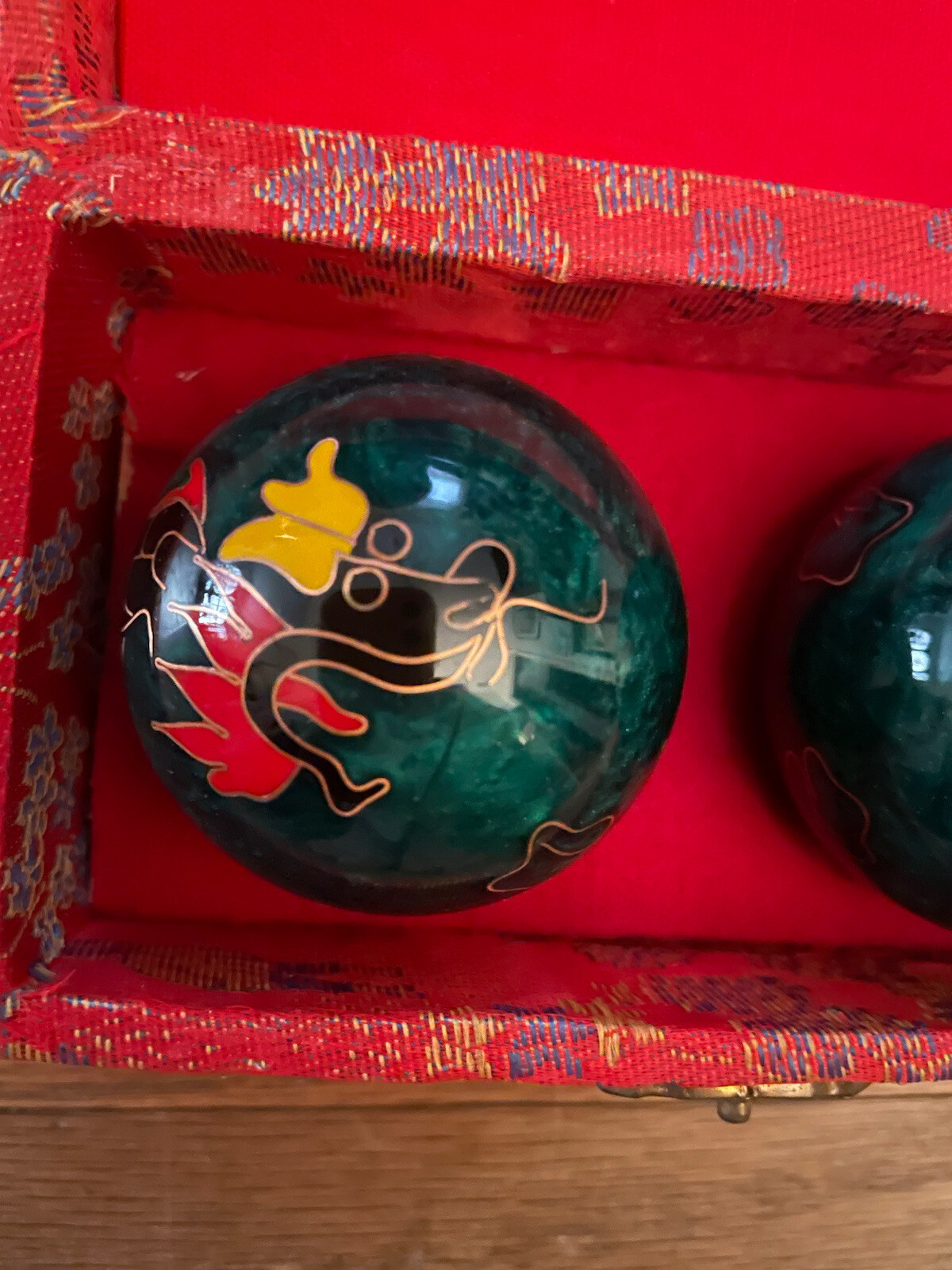 Vintage Chinese Cloisonné Health Iron Ball Set Of 2 Green In Original Box EUC