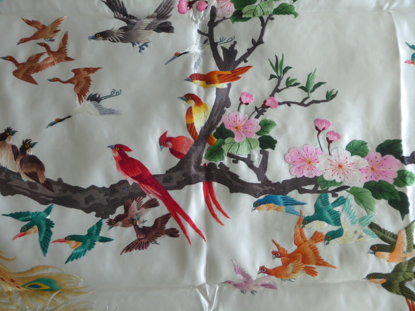 Vintage Chinese Embroidered Silk 100 Birds & Phoenix Lge Panel Bed Cover 29″x60″