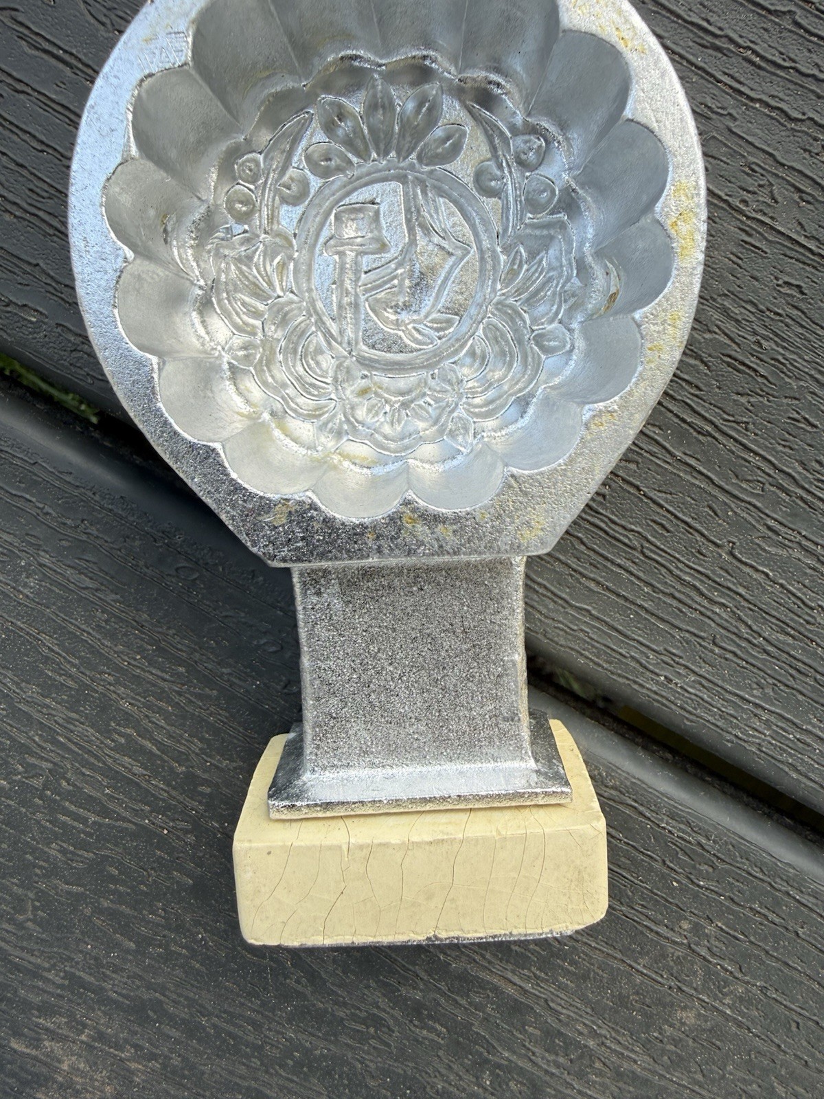 VTG Chinese Moon Cake Mold Early Platinum Aluminum Autumn Rabbit Bunny 10″ Long