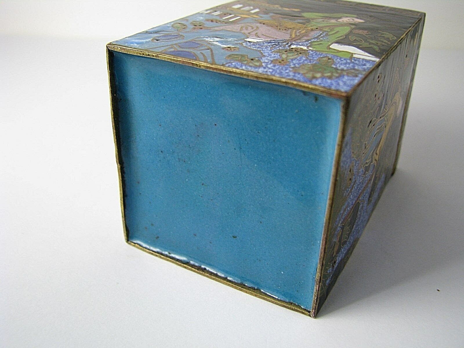 CHINESE CLOISONNE ENAMEL BOX CHAMPLEVE ENAMEL BRASS BOX Asia China ca1900s Rare!