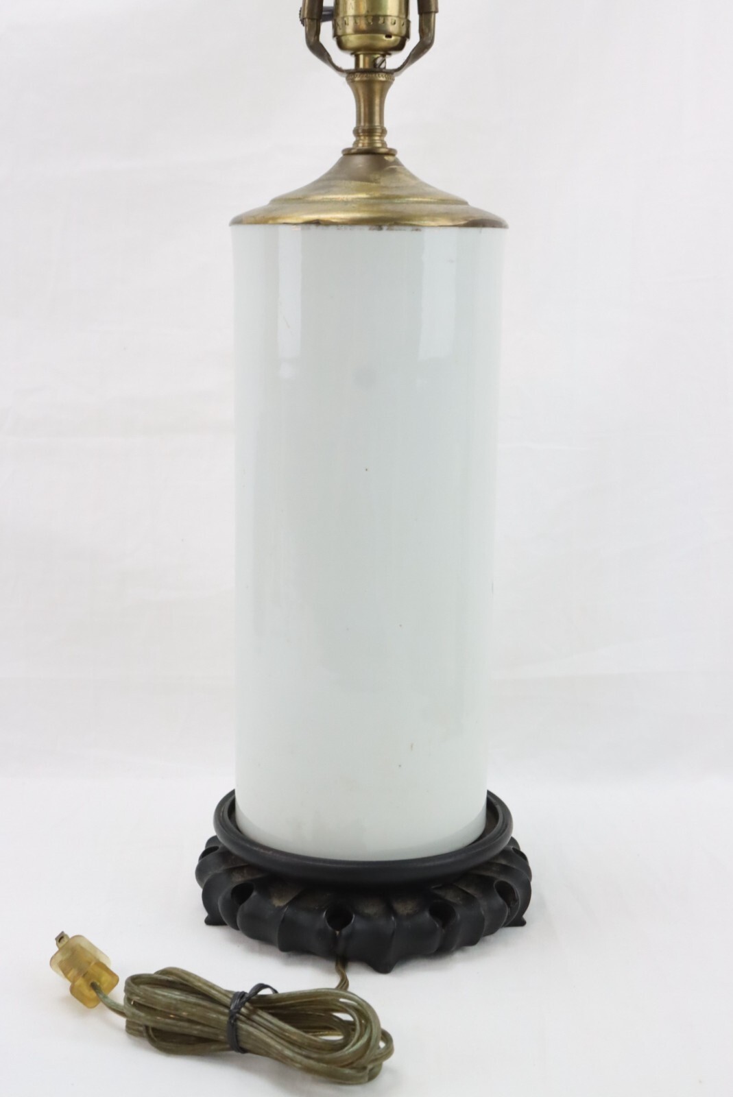 Vintage Chinese Porcelain Hat Stand Vase Lamp