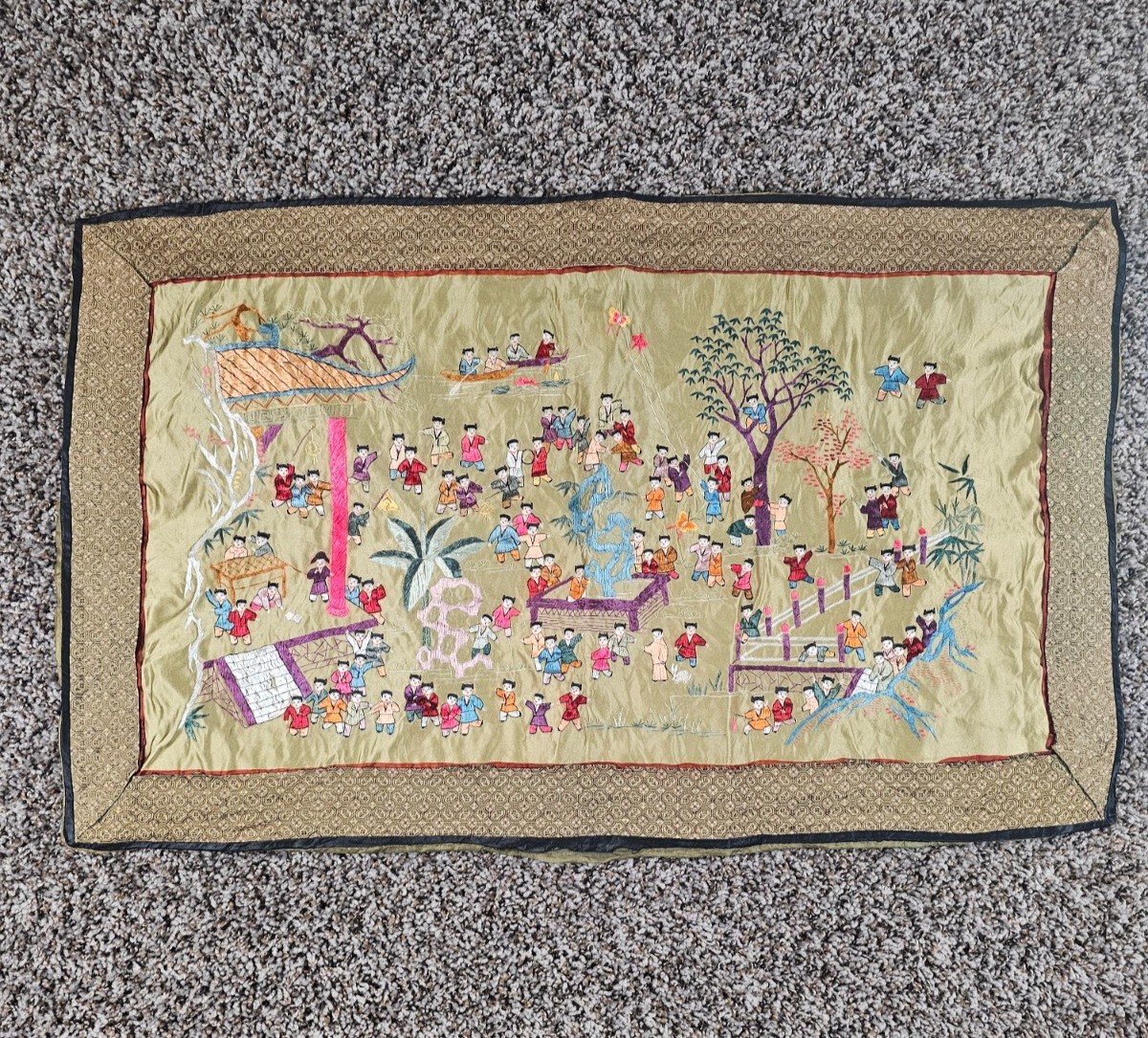 CHINESE SILK NEEDLE EMBROIDERY ART MASTERPIECE 100 CHILDREN PLAYING DRAGON PANEL