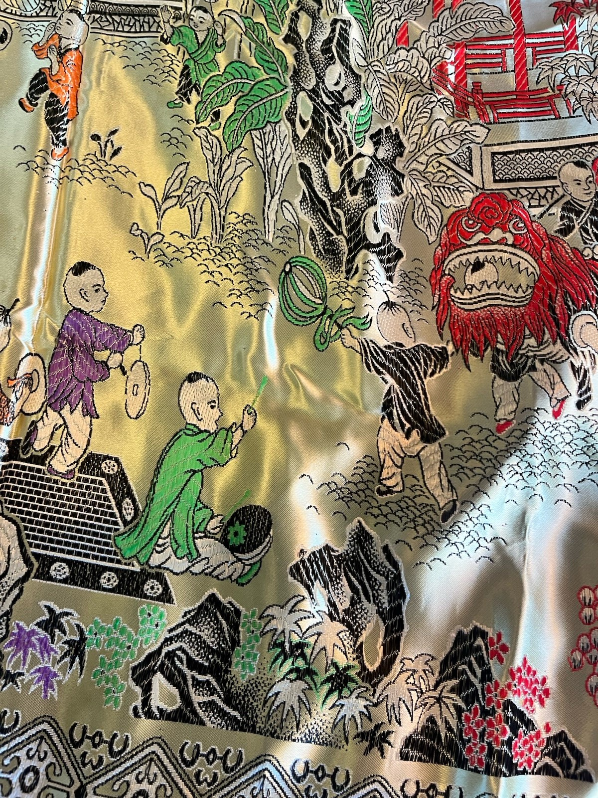 Vintage Large Chinese Silk Brocade Tablecloth Tapestry “Hundred Children” 82×86”