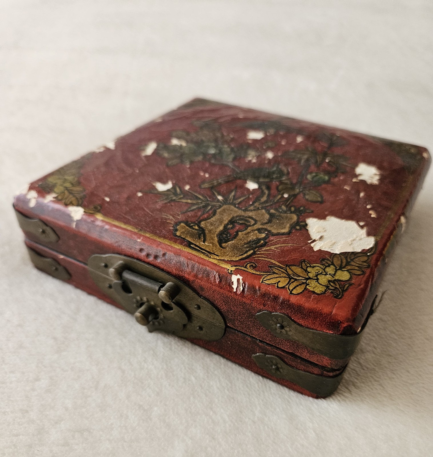 Oriental Chinese Compass in Leatherette Wood Box / Lid Has Issues – See Photos