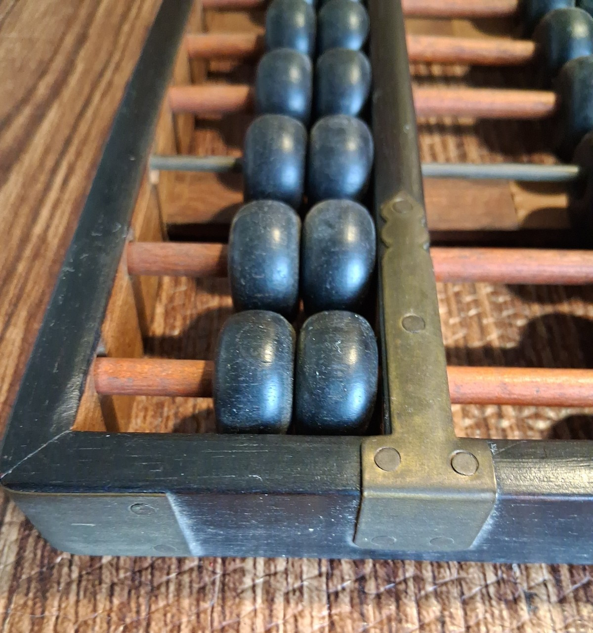 Antique Chinese Rosewood & Brass Abacus Suanpan 1900’s 10.5″ X 7″