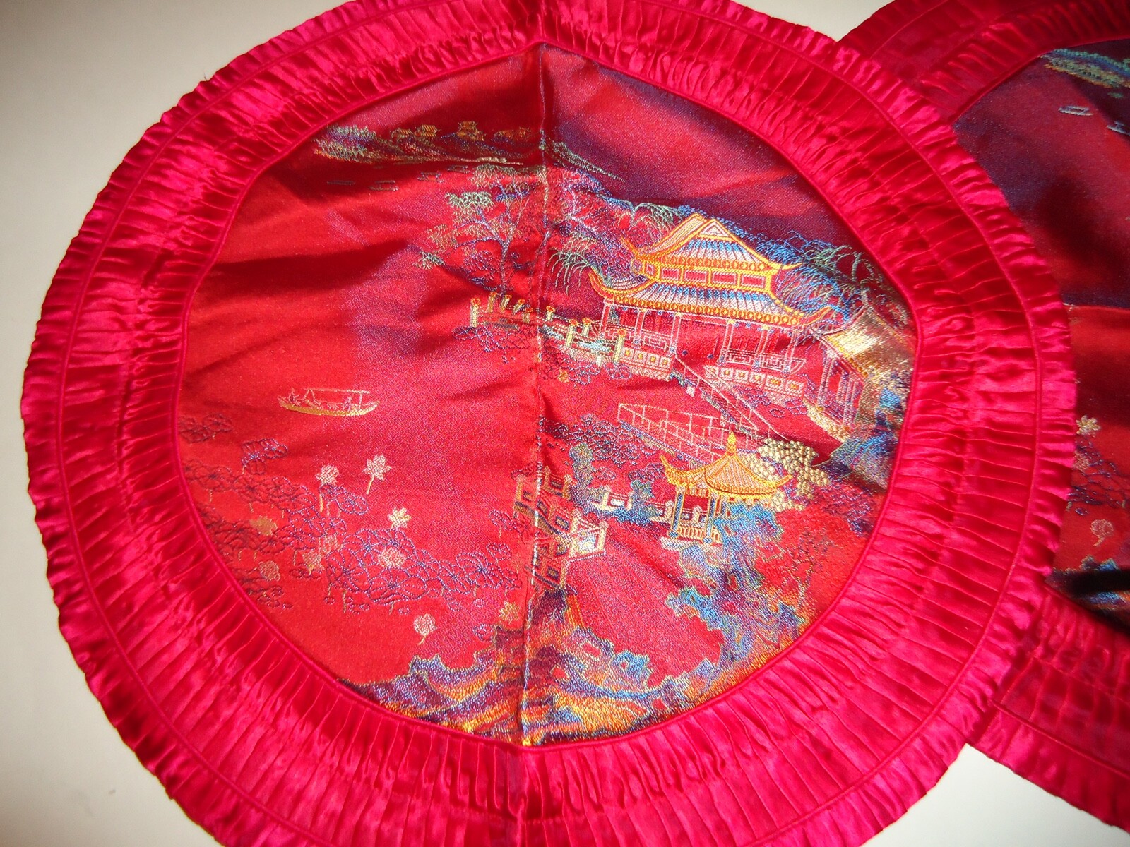 Asian Brocaded Flowers Silk Embroidered Red Round Pillowcases Size-19×19 in