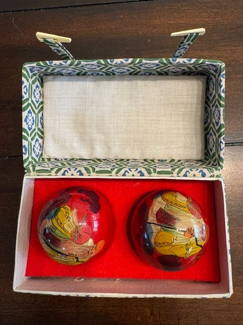 Vintage Chinese Baoding Balls Stress Relief Health Therapy In Box Shou Xing