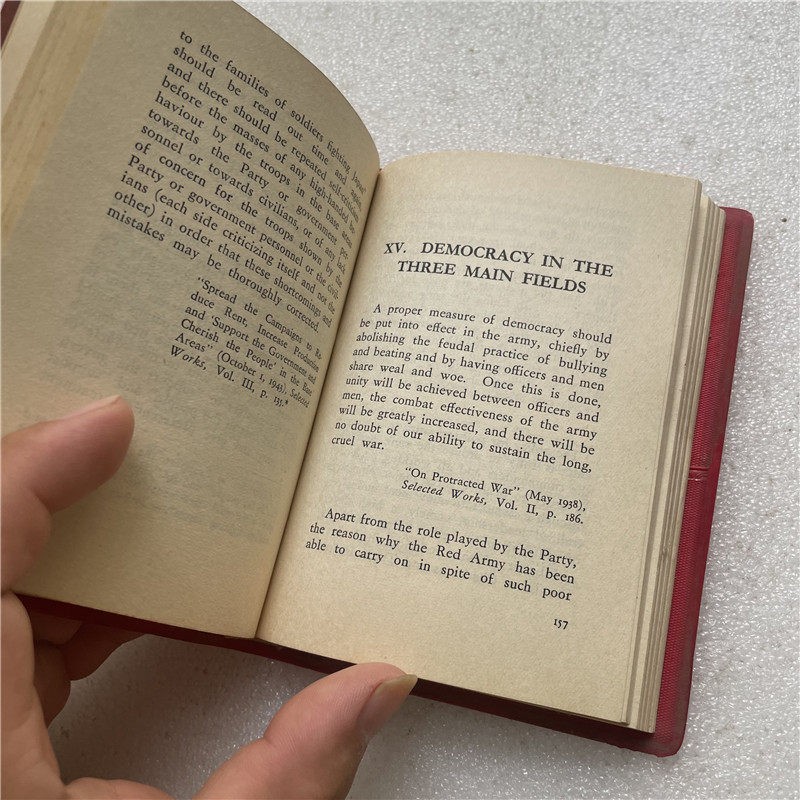 Full Edition Quotations from Chairman Mao Tse-Tung Little Red Old English Book