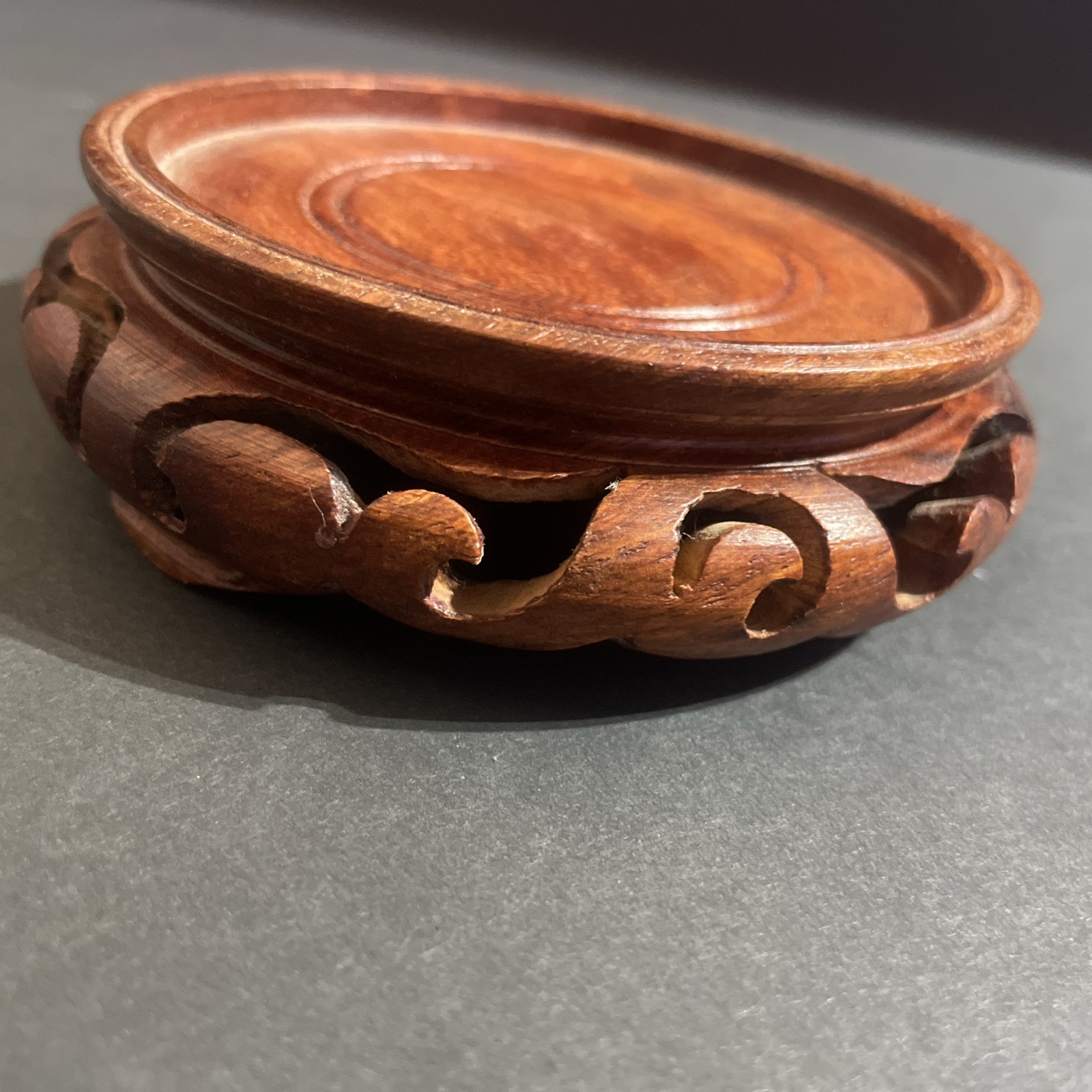 Vintage Chinese Carved Wood Vase Stand Display Urn 4″ Outer Diameter