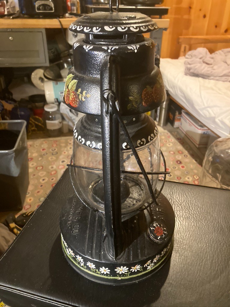 VTG Embury Mfg Co Warsaw NY No 2 Air Pilot Kerosene Oil Railroad Lantern 13.25”
