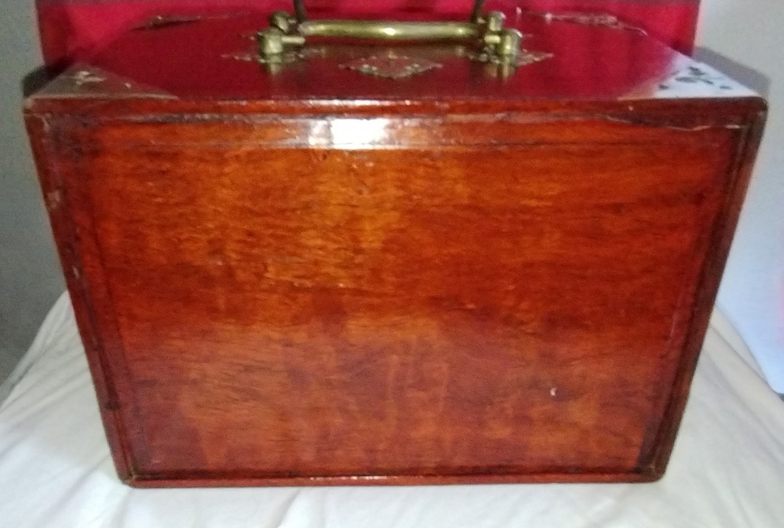 RARE (Complete) Antique Chinese Sandlewood Mahjongg Set With Brass Accents