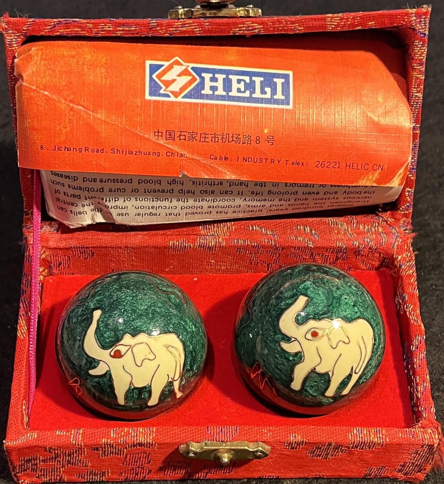 Chinese Harmony Balls Exercise HAND Therapy MEDITATION Metal Chime ELEPHANTS Box