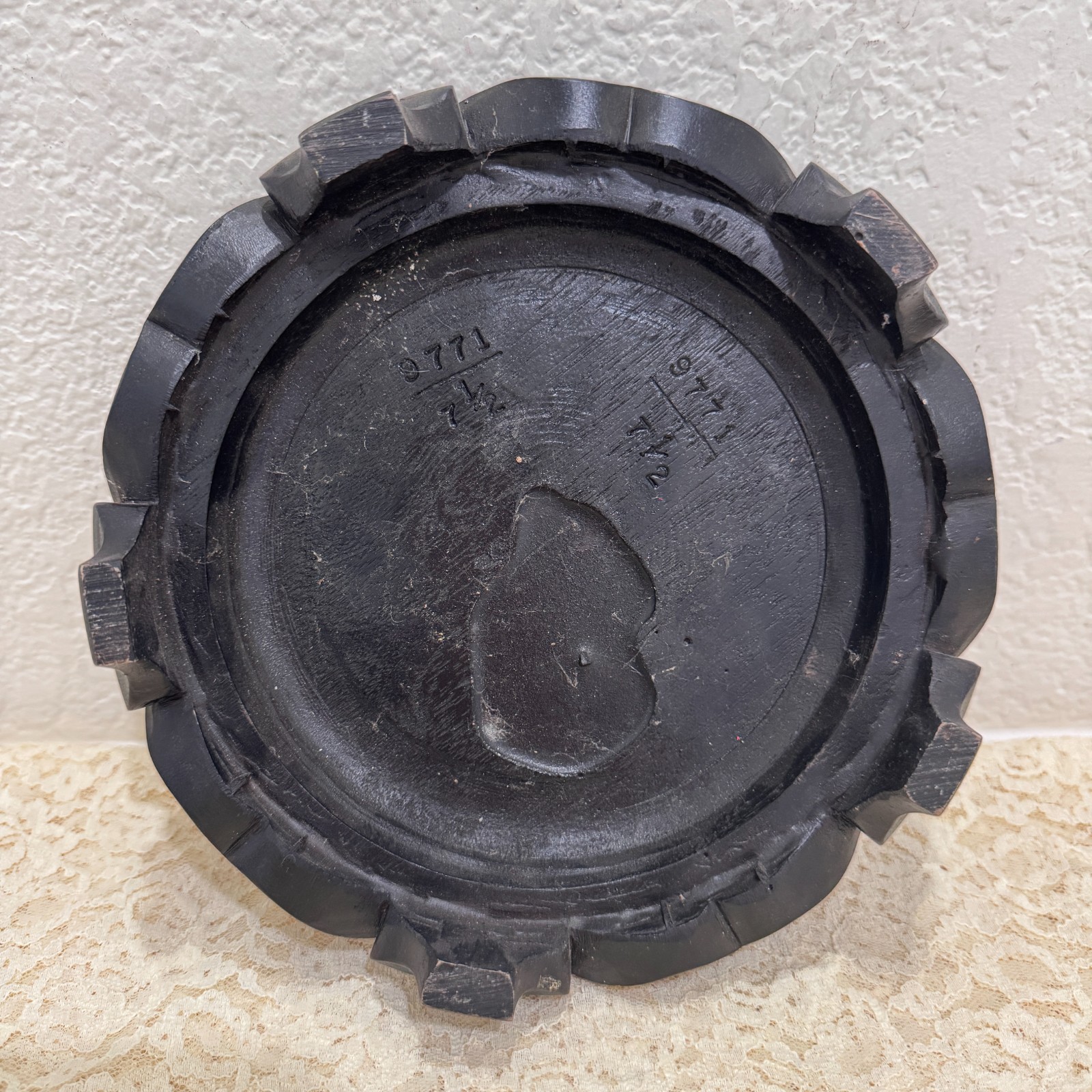 Round Chinese Wood Display Stand Black Asian Vase Bonsai Pedestal 9” Vintage
