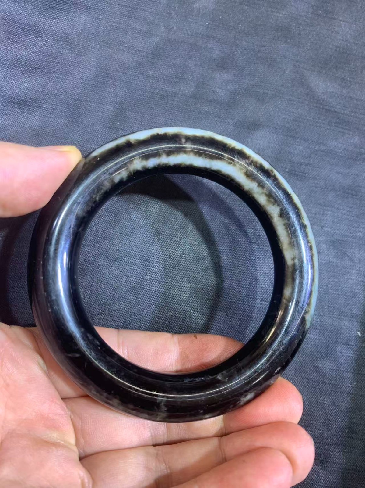 Chinese Natural HeTian Black Jade Hand Made Bangle Bracelet 62mm(inner)