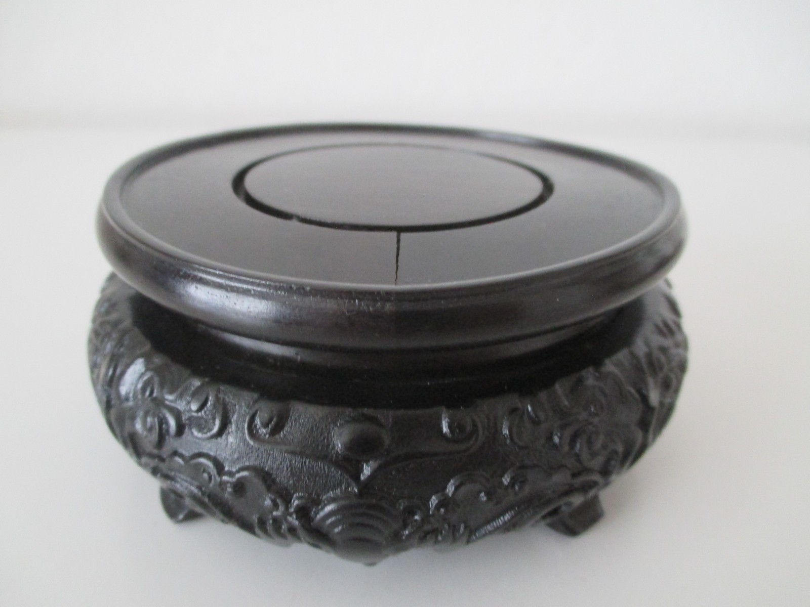Chinese Footed Black Ornate 4″x2″ Round Resin Stand for 3.25″ Dia Base Vtg AZB
