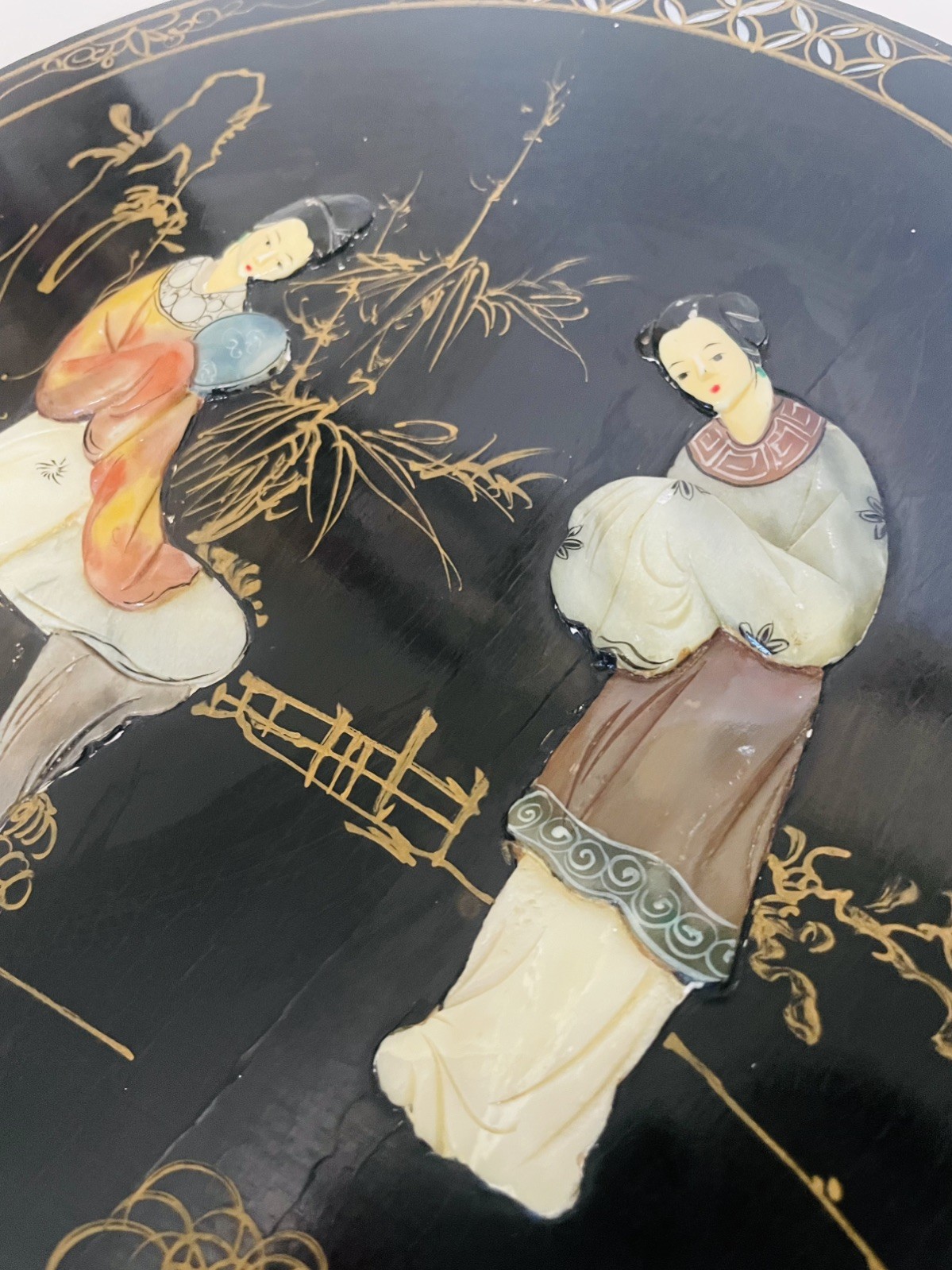 VINTAGE CHINESE Mother of Pearl Wall Plaque- Black- Round- 14″