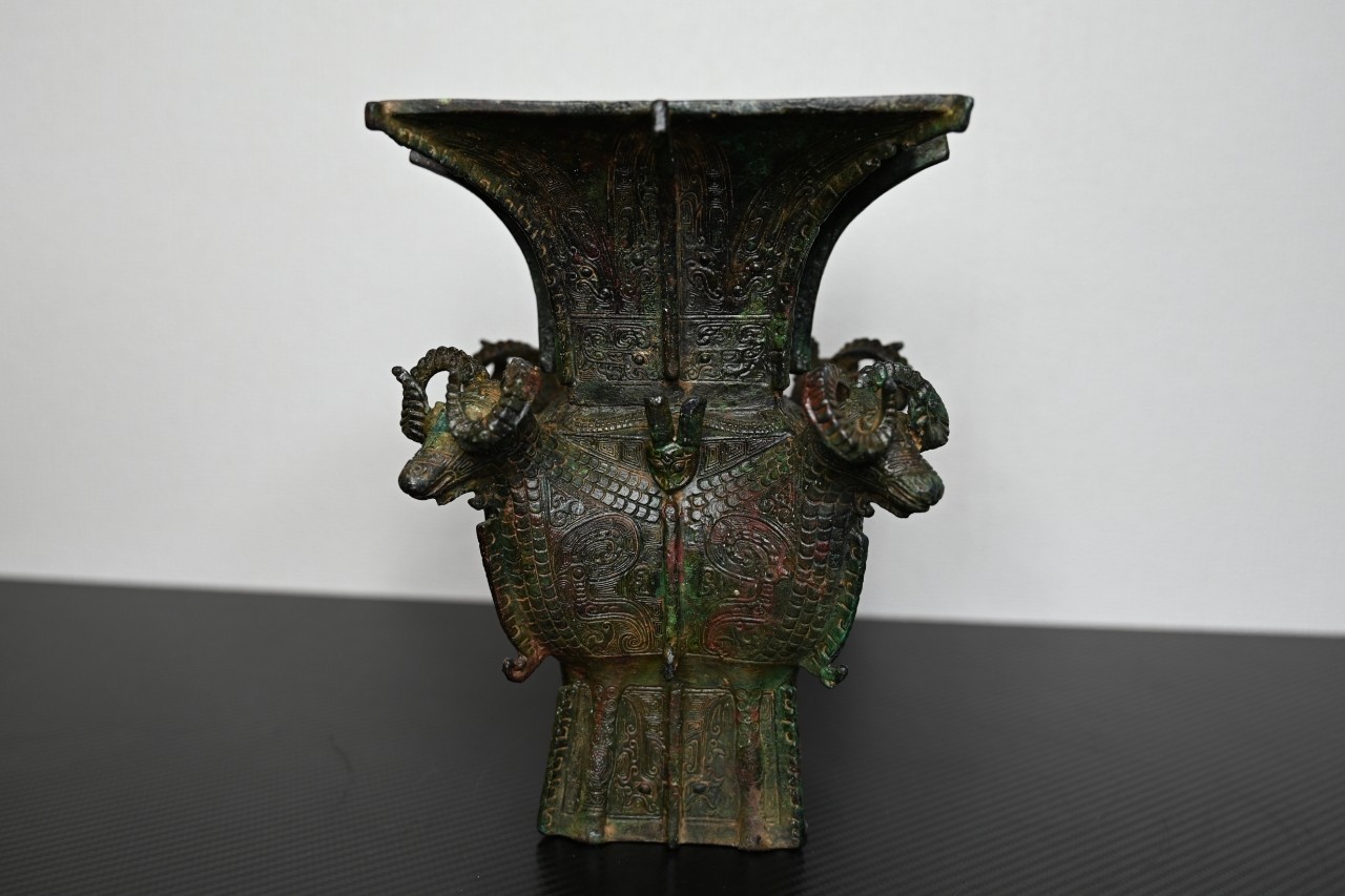 Chinese Bronze Ornament Relic Four-ram Square Zun Fangzun *replica #V078