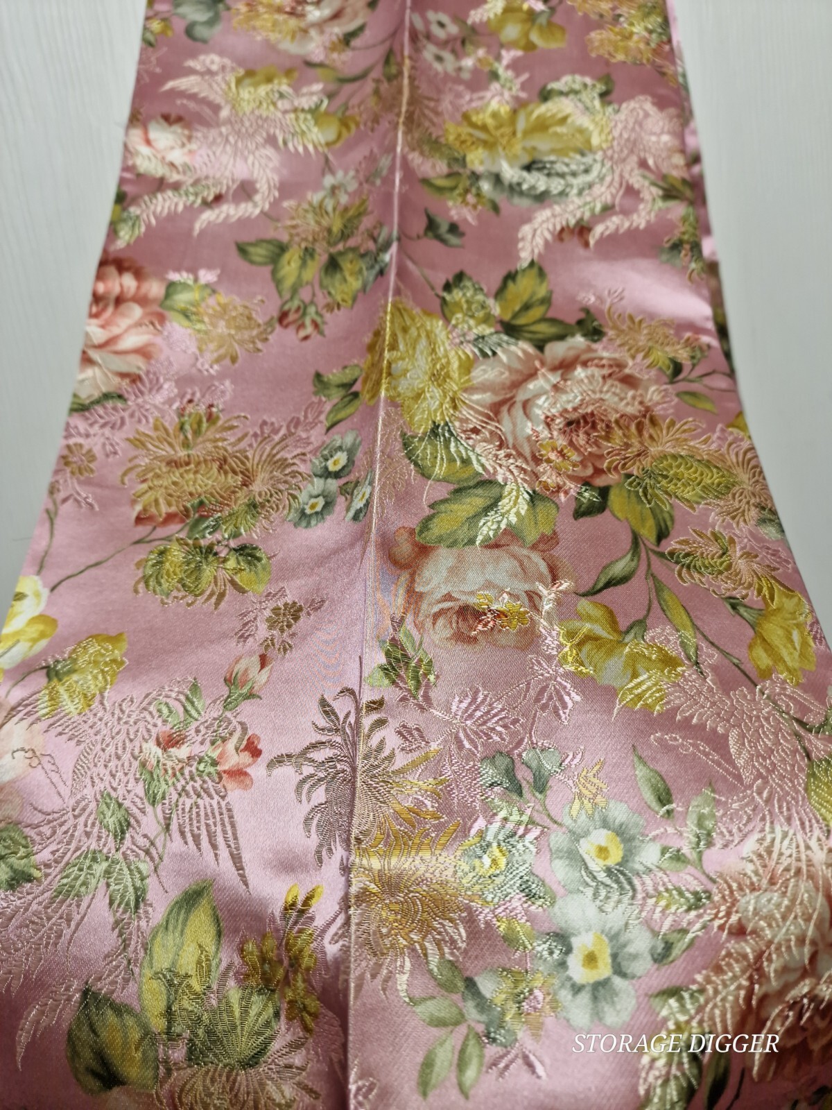 VTG Nanjing Brocade China Silk Pink Floral Scarf Gift Box Set with Certificate