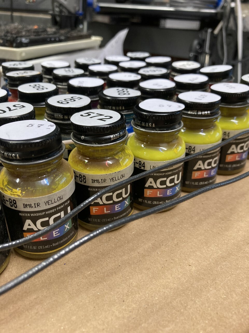 ACCU FLEX water based RR Railorad over 30 colors brand NEW 1 oz sold individual