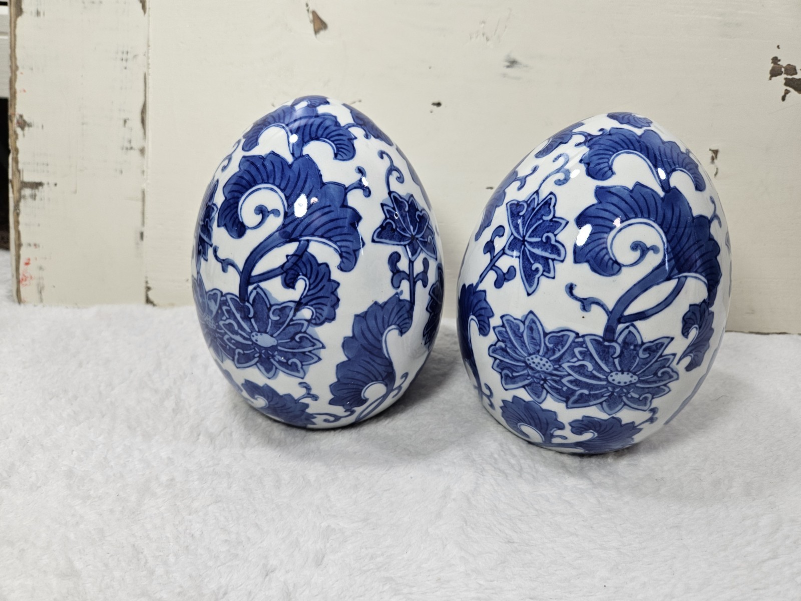 Vintage Asian Blue & White Two Large Eggs 7” Collectible Home Décor Flowers