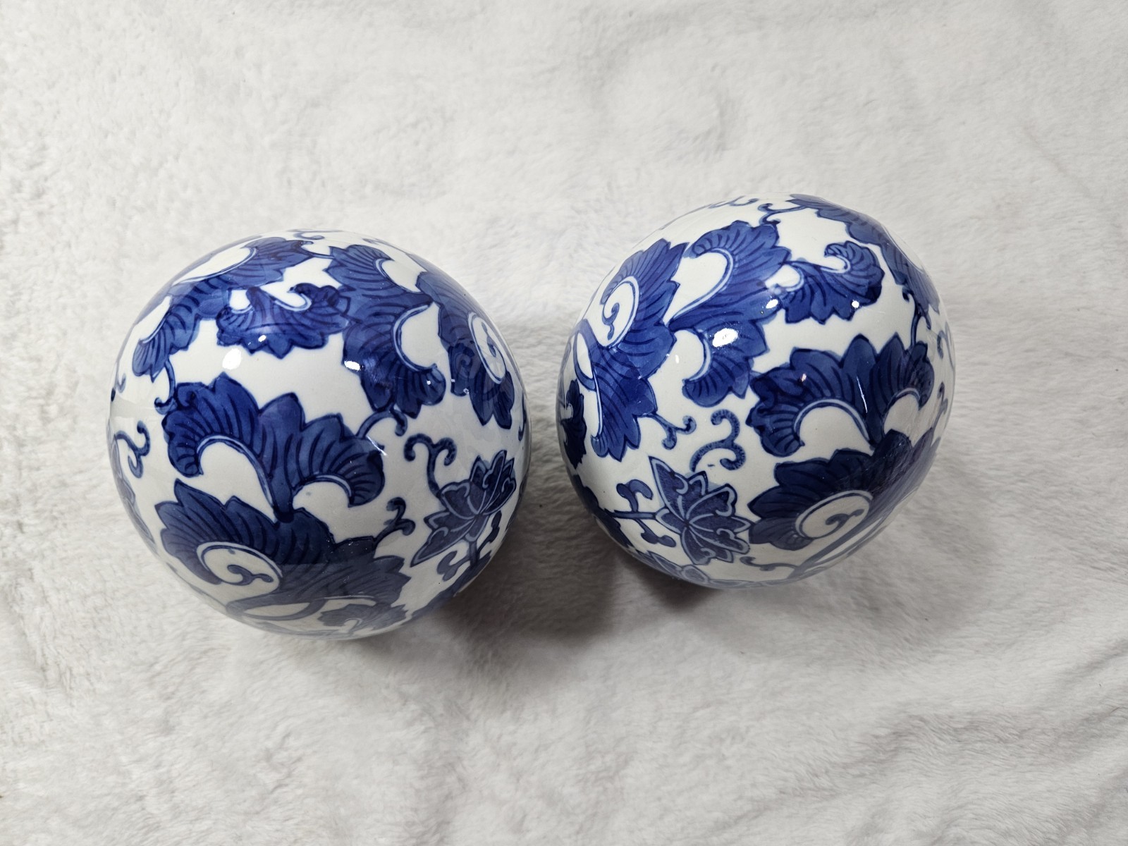 Vintage Asian Blue & White Two Large Eggs 7” Collectible Home Décor Flowers