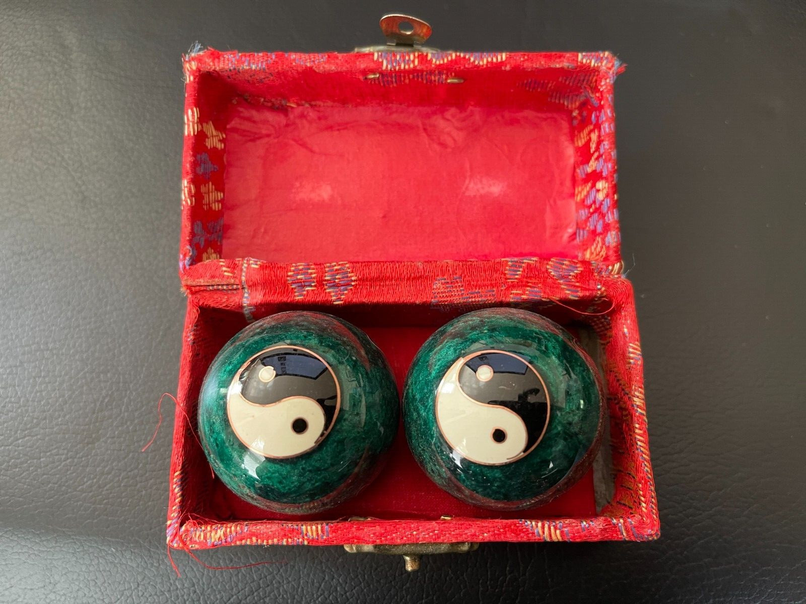 Chinese Iron Ball Yin Yang Stress Relief Meditation Baoding Balls Green