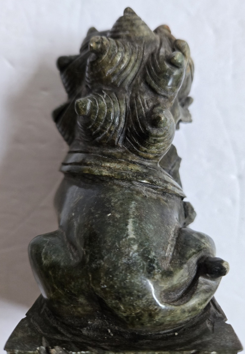 Vintage Hand Carved Jade Foo Dog Foo Lion Sculpture Feng Shui Lucky Protection