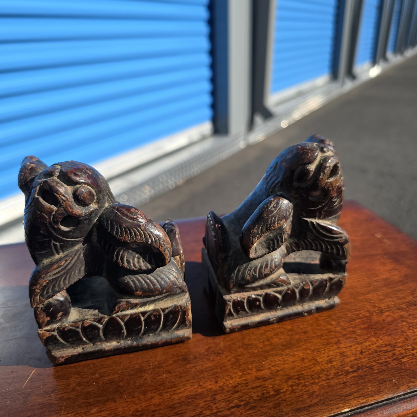 Pair of Vintage Chinese Carved Wood Foo Dogs Guardian Lions Statues Bookends 7″