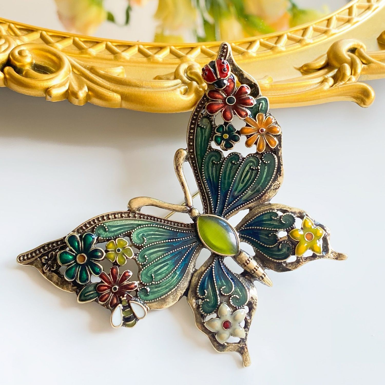 Vintage Enamel Butterfly Brooch Retro Elegant Coat Suit Pin