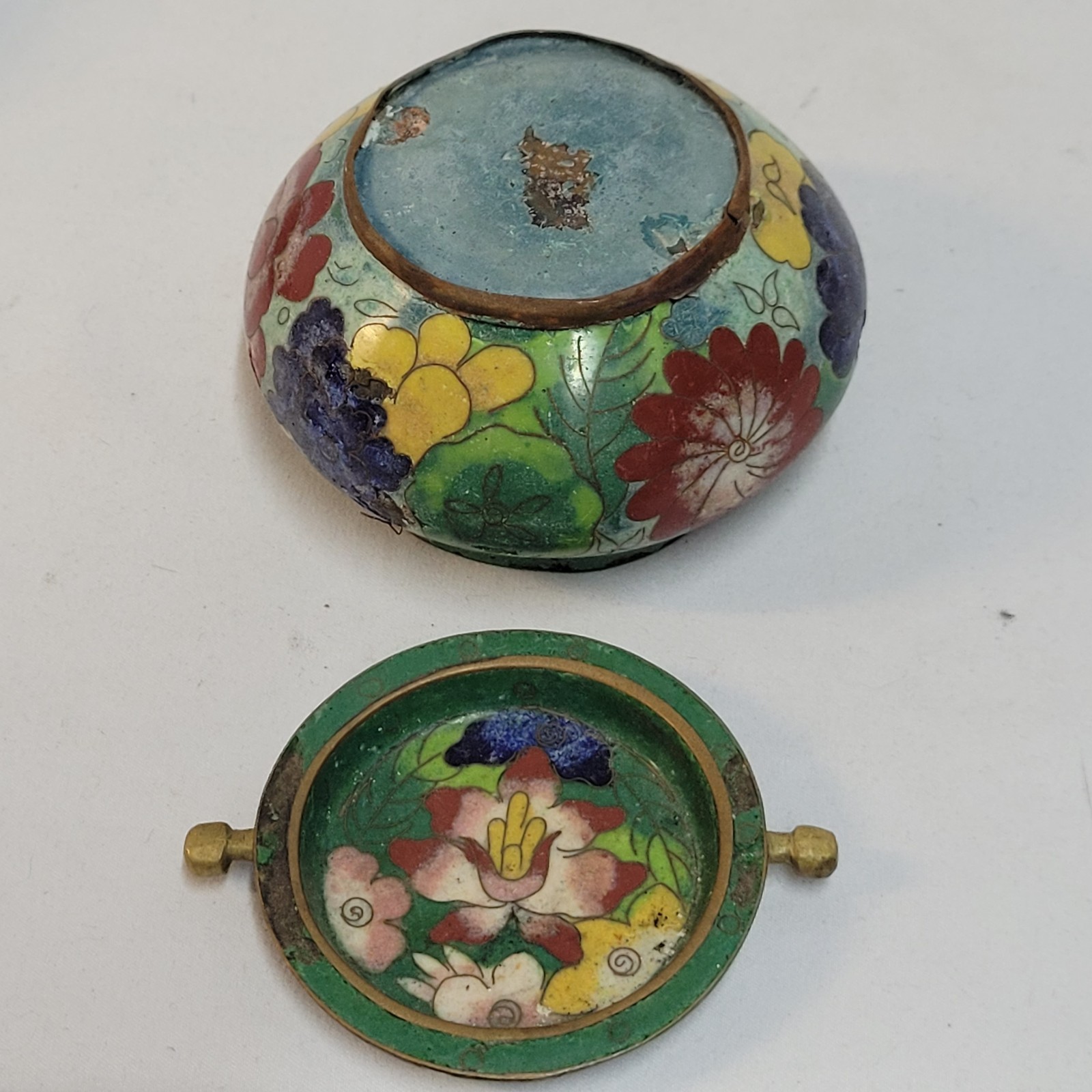Lot of 2 Chinese Cloisonné Flip-Top Ashtray Colorful Floral Design