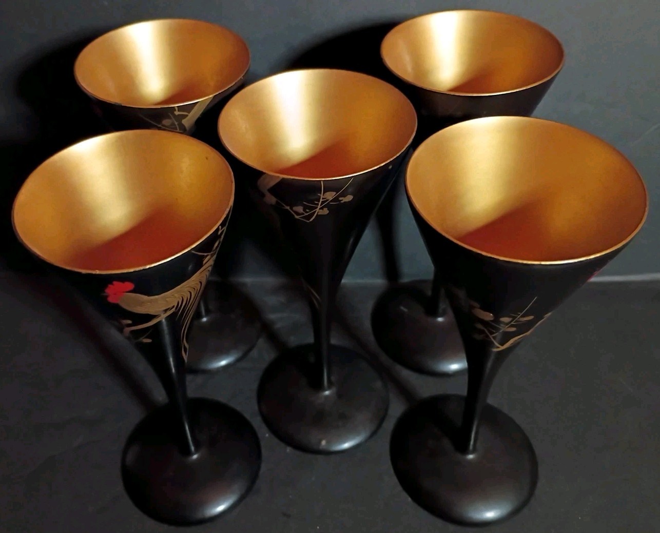 Beautiful Fighting Gold Rooster Chicken Black Lacquer Wood Shaker & 5 Cups China