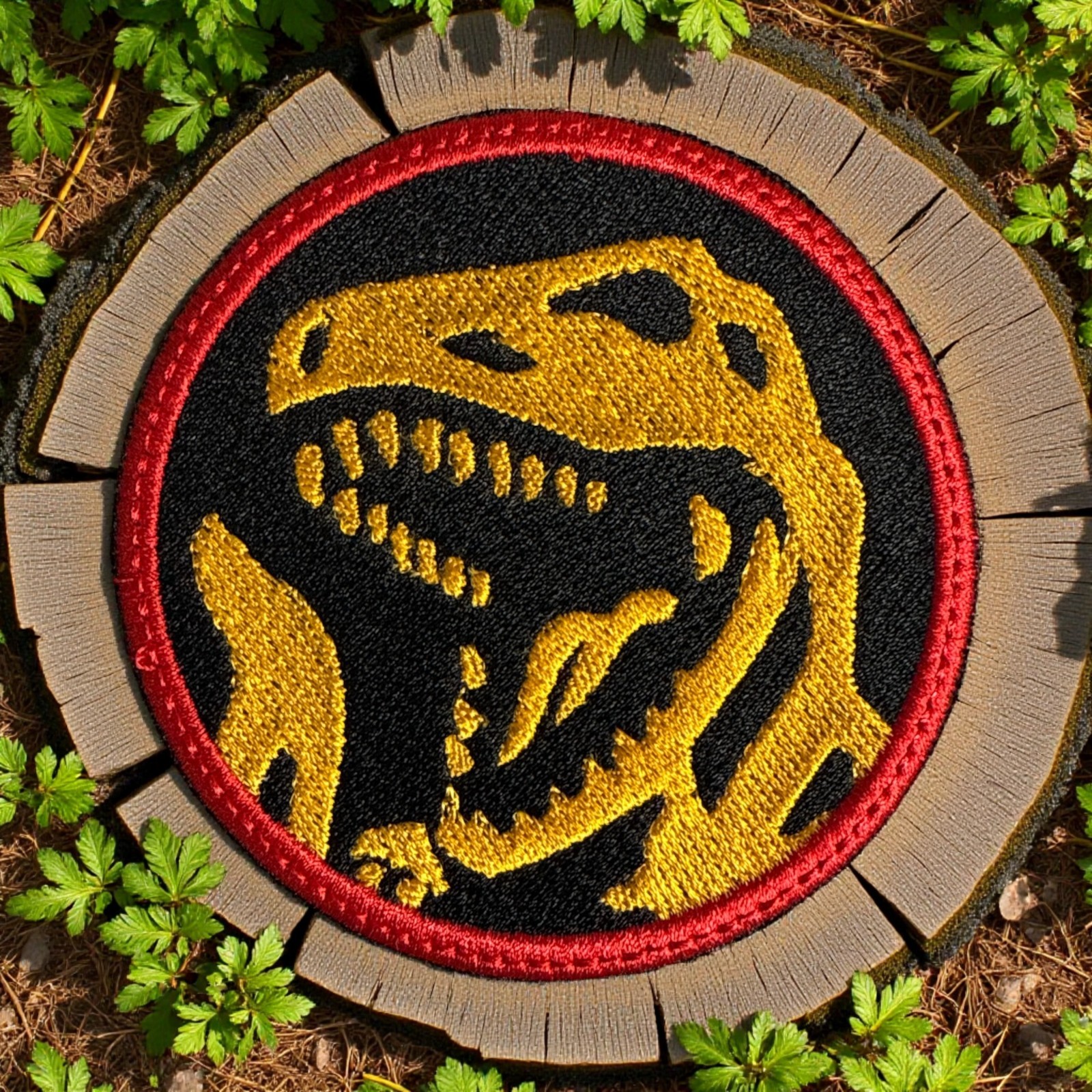 MMPR Mighty Morphin’ Power Ranger Red Ranger Coin Logo Embroidered Patch 3″x3