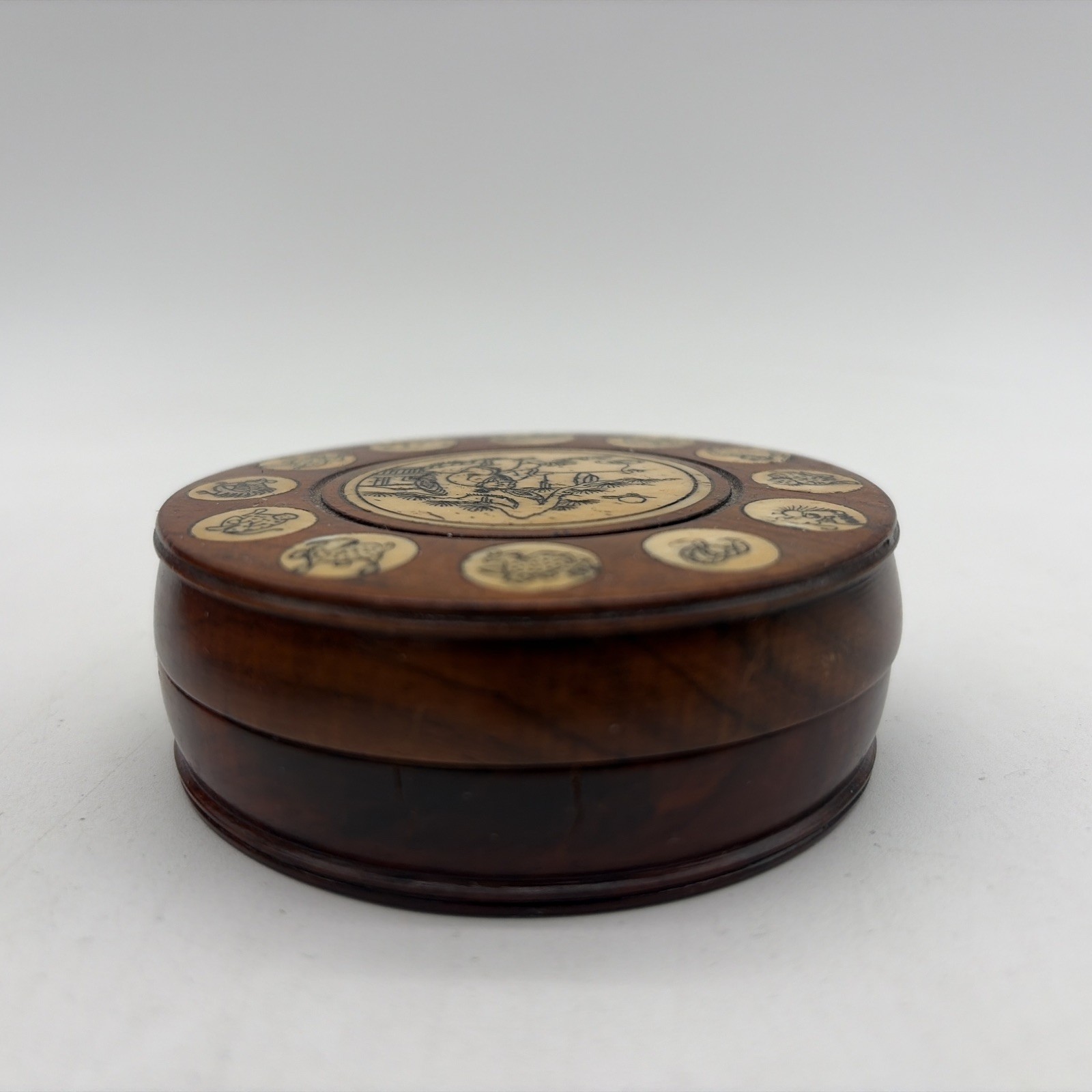 Dark Wooden Chinese Round Compass with Animal Zodiac Inlay Design