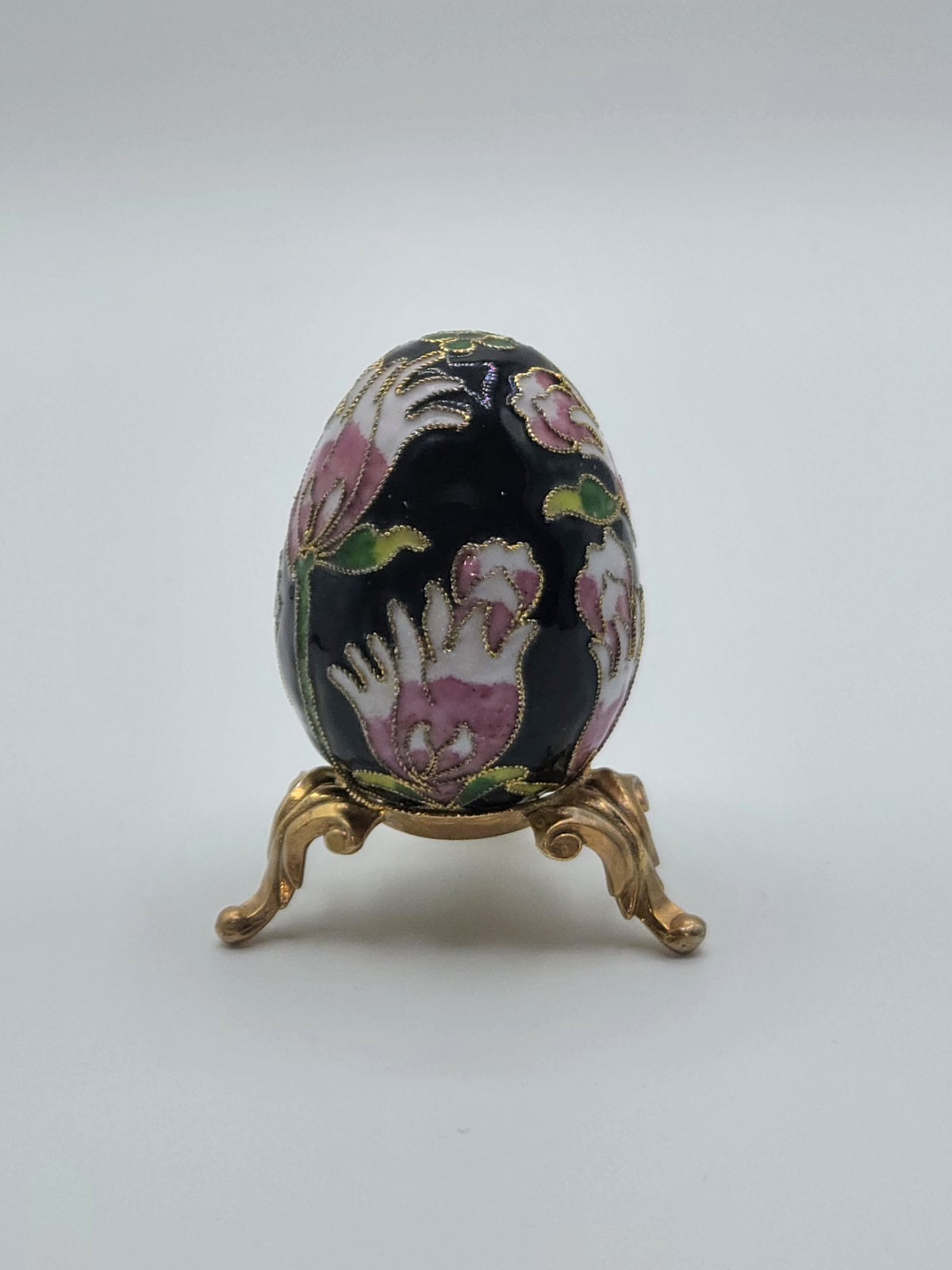 Chinese Cloisonné Metal / Enamel Egg w/Gold colored Metal Display Stand Vintage
