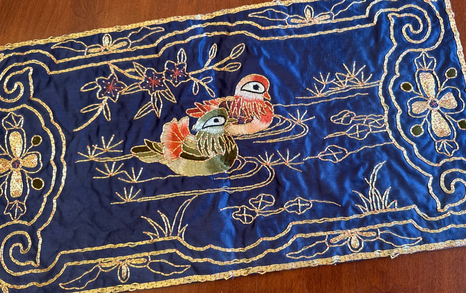 Chinese Golden Cloud Hand Embroidered Blue & Gold Silk Table Mat Ducks 9”x16”