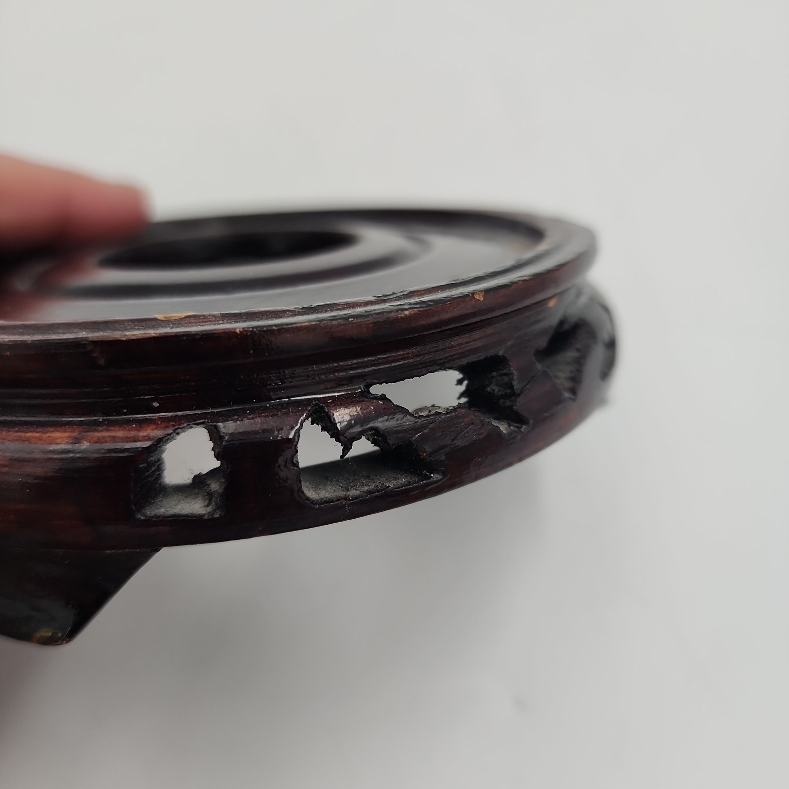 Vintage Chinese Carved Lacquered Wood Stand for Vase / Planter 4.5″