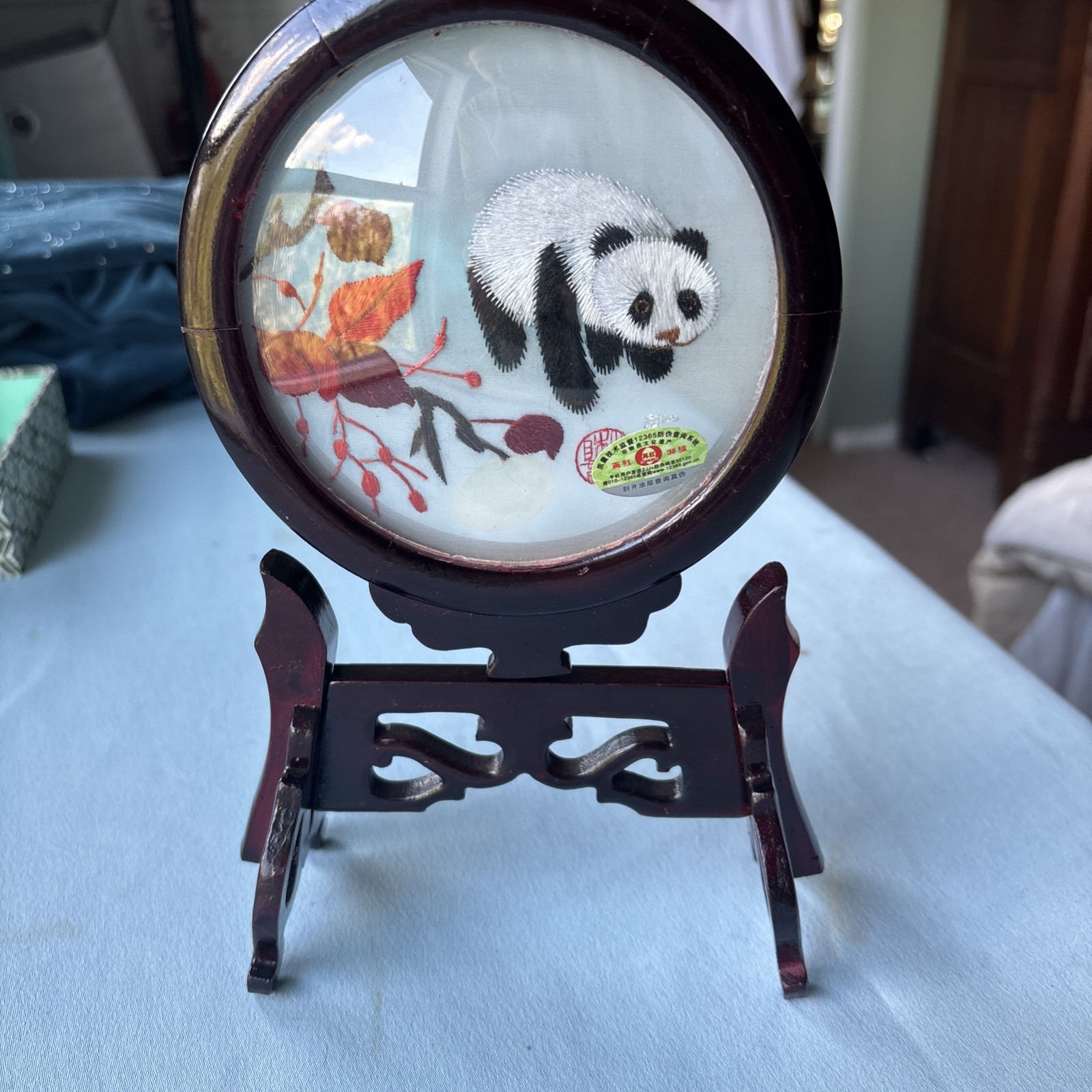 Handmade Chinese Double-Sided Silk Embroidery Panda Art Wood Stand w/Gift Box