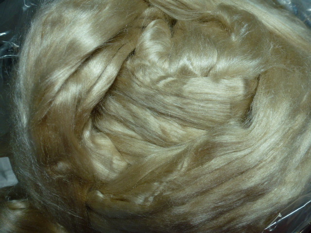 Tussah Silk Top Honey Gold Natural Fiber Spinning Dye 4 Ounces