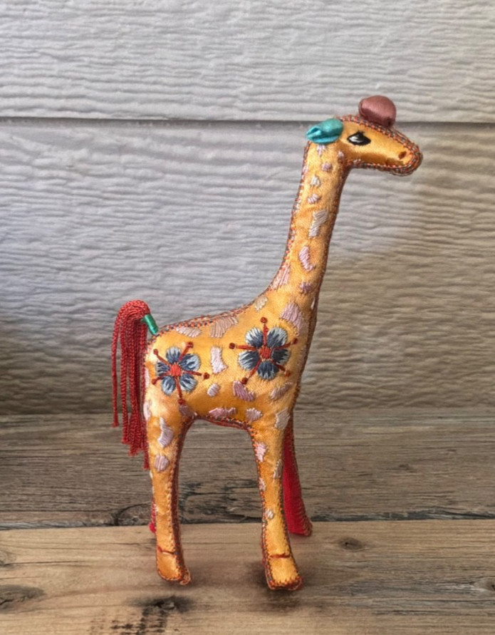 Vtg Handmade Miniature Chinese Embroidered Silk Giraffe