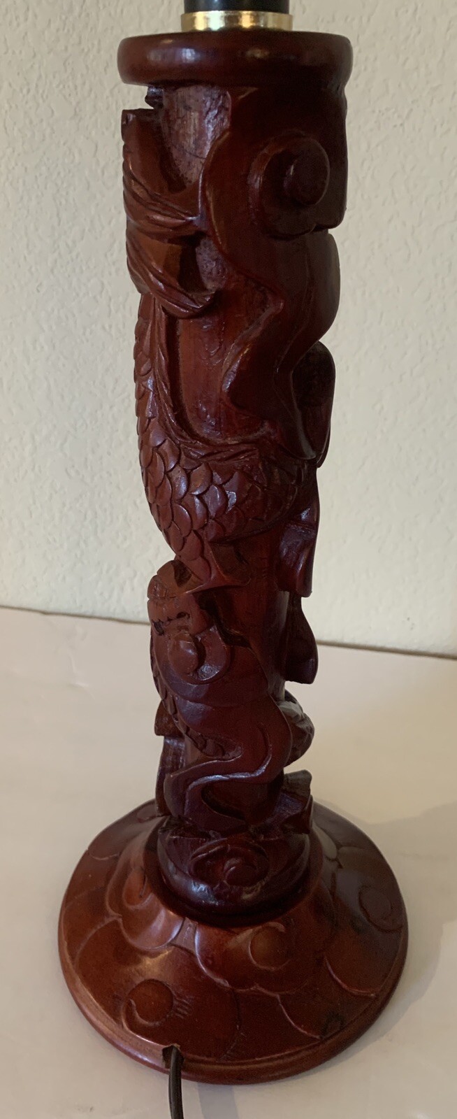 VTG Yi Lin Arts And Treasures Of China Wood Carved Dragon And Flowers Table Lamp