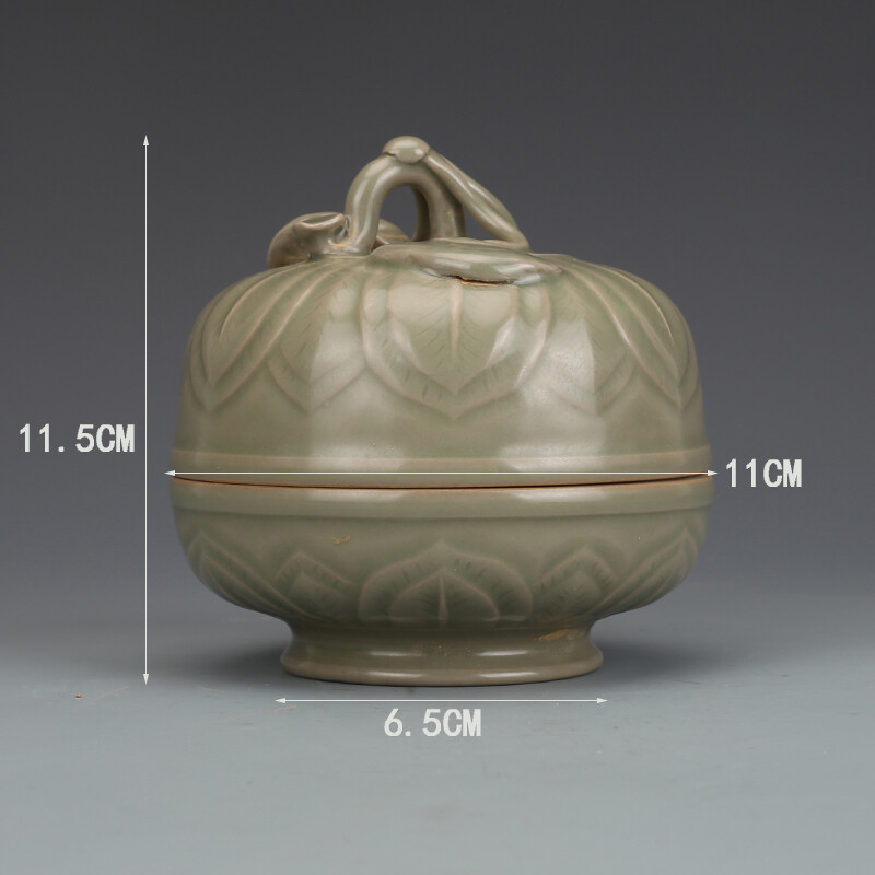 4.5″ China Yue Kiln Secret Color Glaze Porcelain Lotus Flower Lid Box