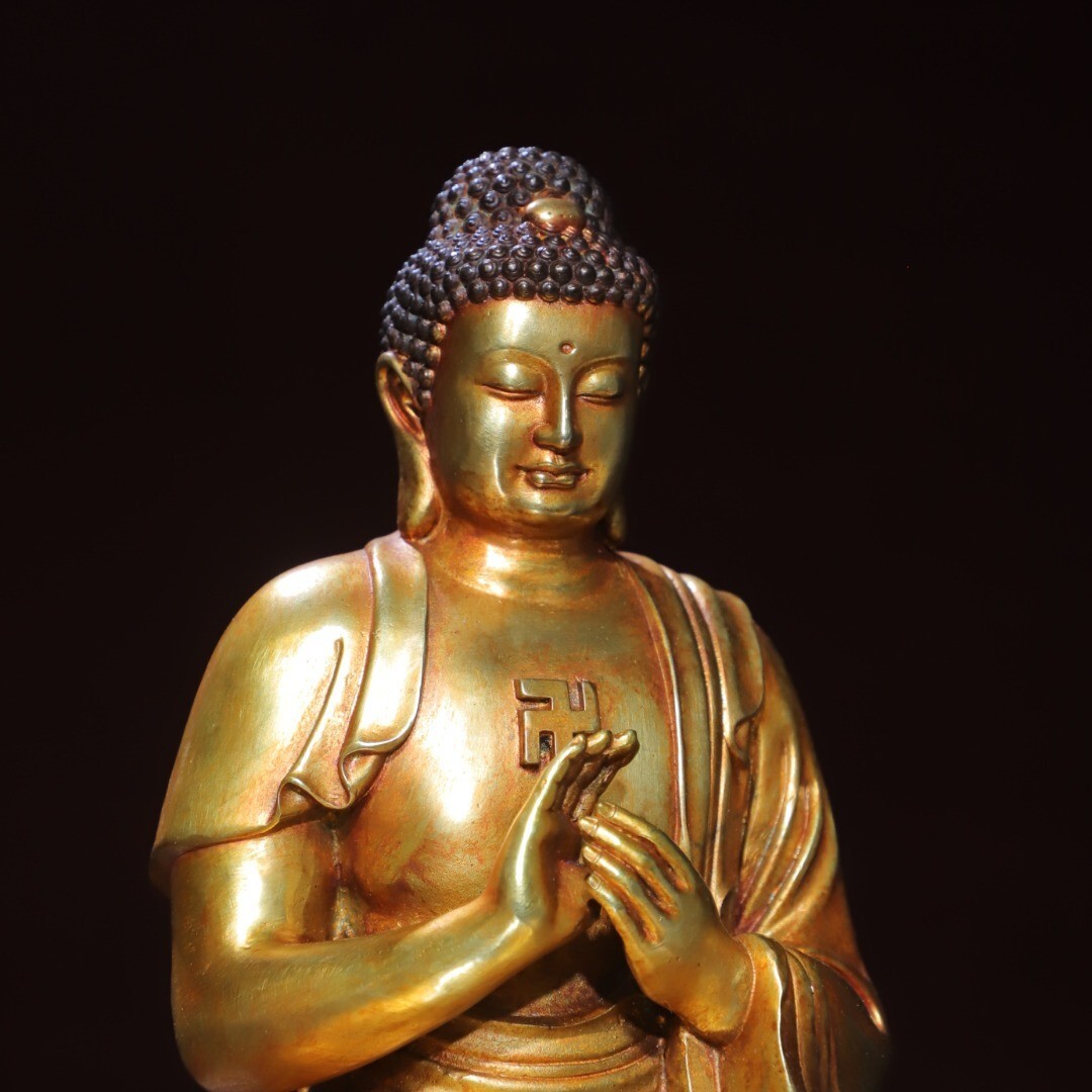 Bronze gilded statue of the Great Sun Buddha statue