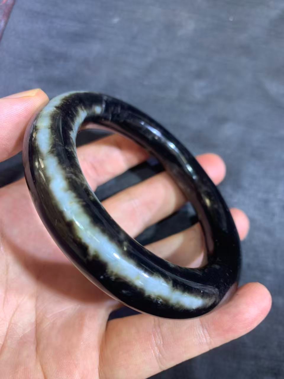 Chinese Natural HeTian Black Jade Hand Made Bangle Bracelet 62mm(inner)