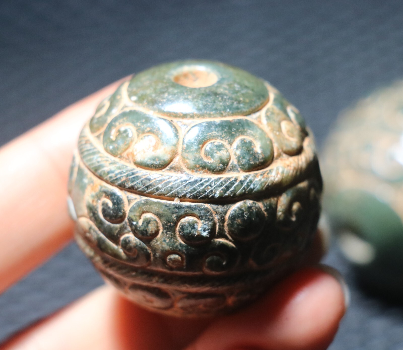 Pair of Chinese Hetian Old JADE Linking Fortune Large Ball Sphere Treasure 40MM