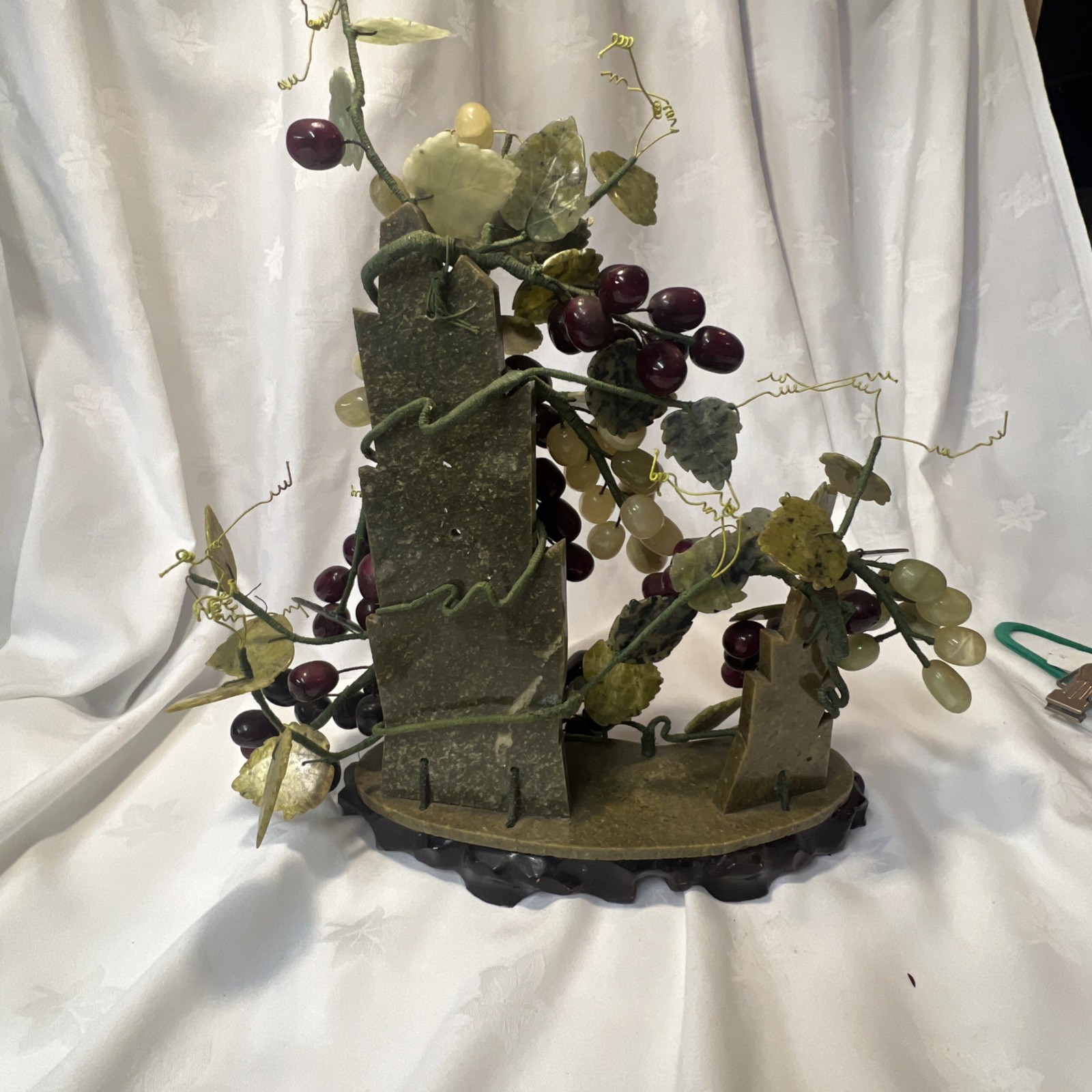 Asian Chinese Oriental Jade Stone Grape Fruit Bonsai Tree WoodenStand purple VTG