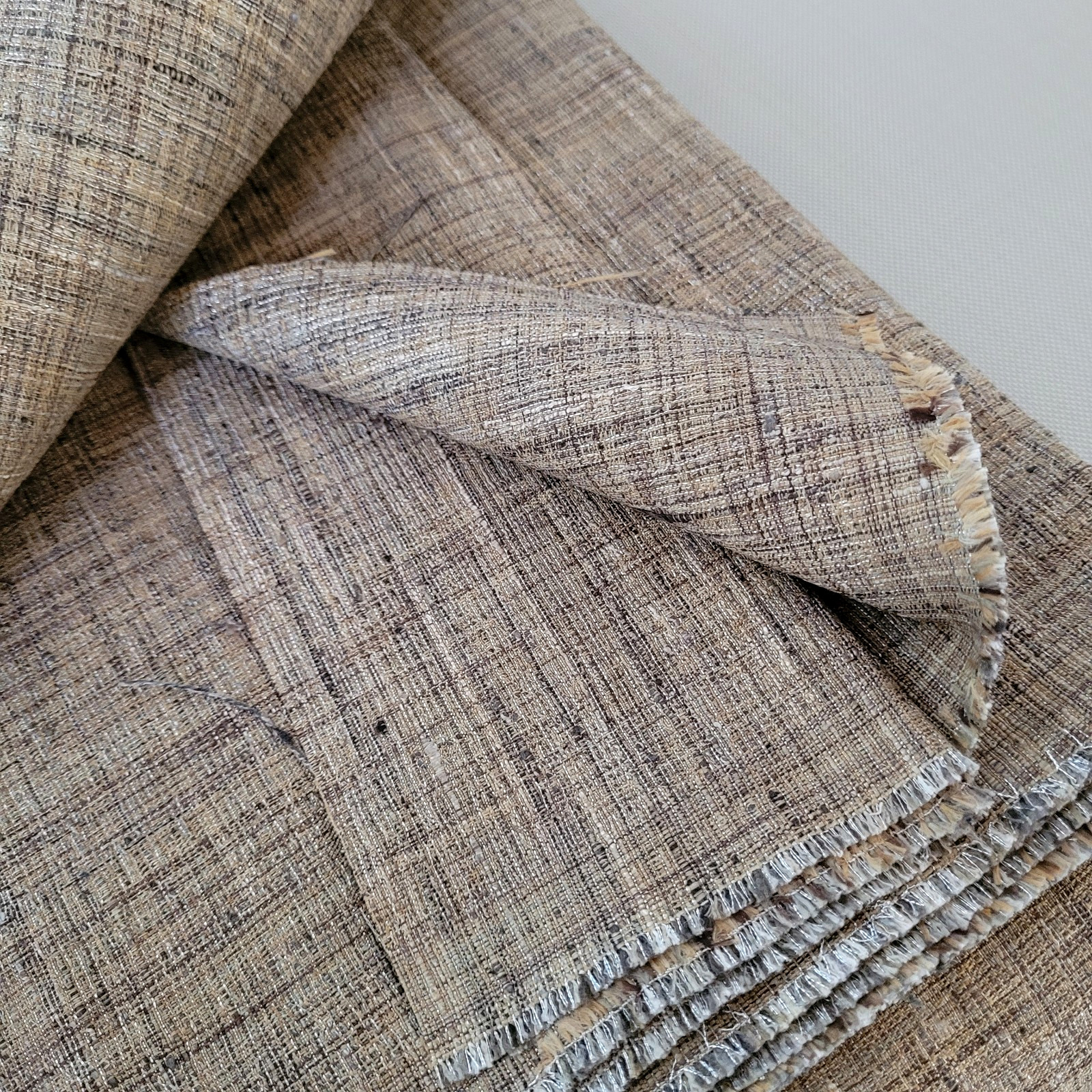 5 Yard Fabricut Sayzed Cocoon Fabric Drapery Bedding 118″ Wide Textured Brown