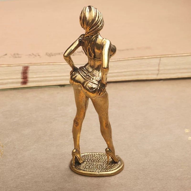 Solid Brass Female Figure Ornament Fashion Model Sculpture Desktop Copper Craft
