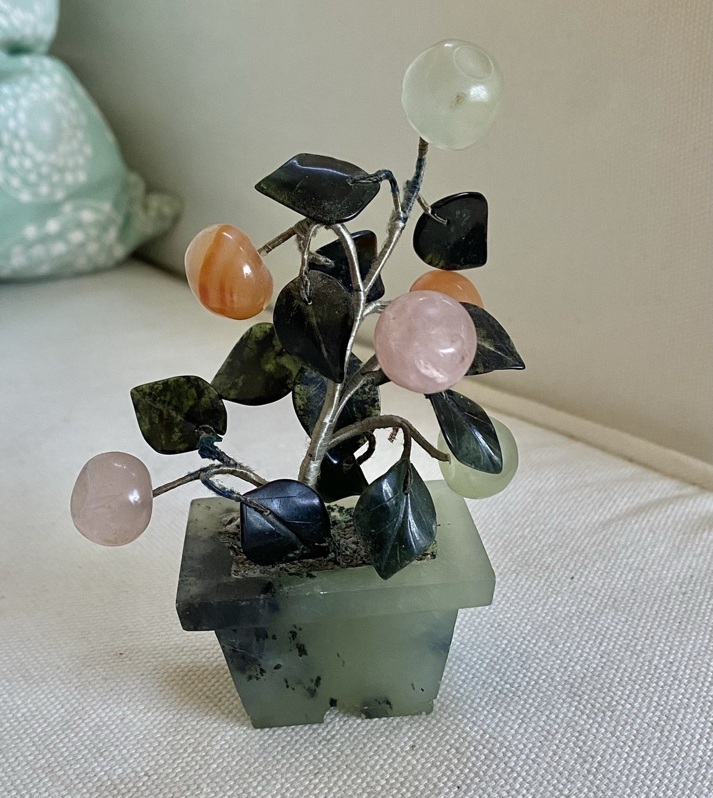 Vtg Chinese Asian Fruit BONSAI TREE JADE CARNELIAN Rock Crystal Soapstone 5”