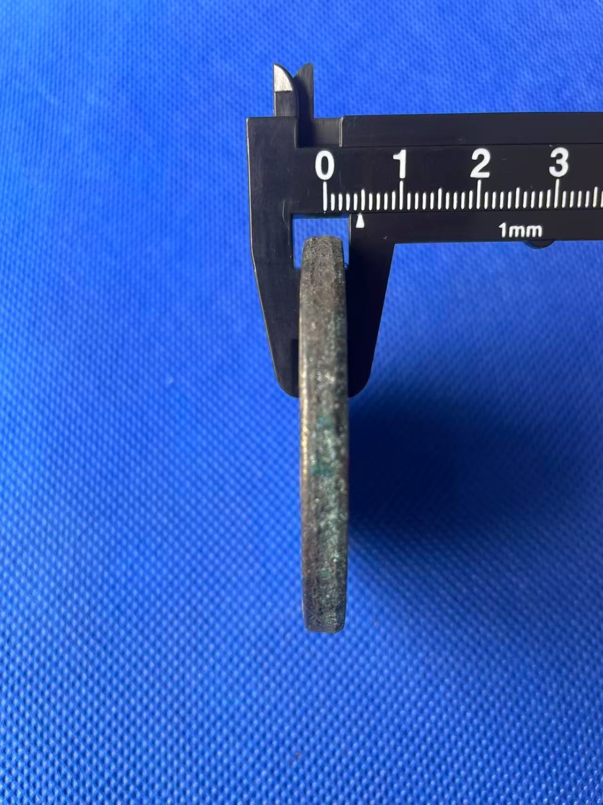 Chinese Ancient Copper Coin Qing Longevity Numismatic Charm 長生保命 81g #P285